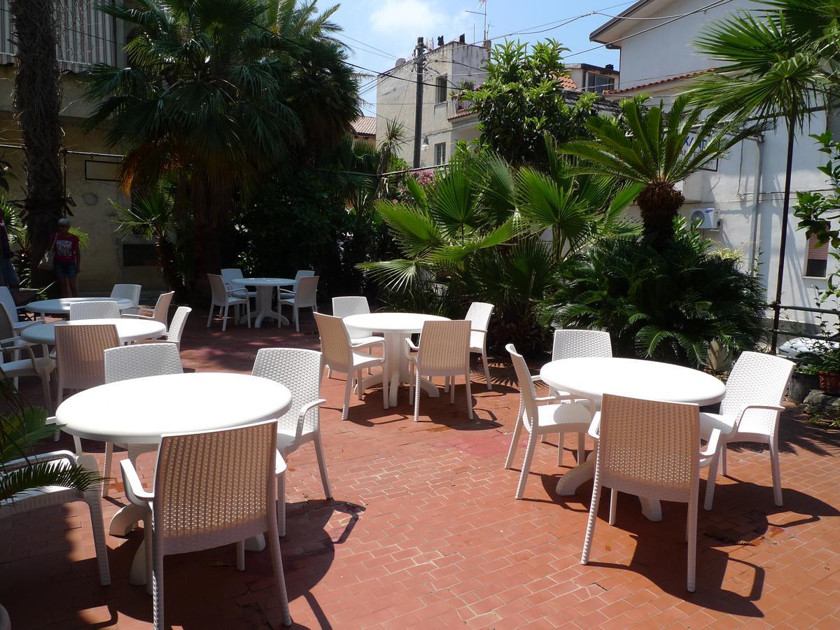 Hotel Alexander Santa Domenica  Dış mekan fotoğraf