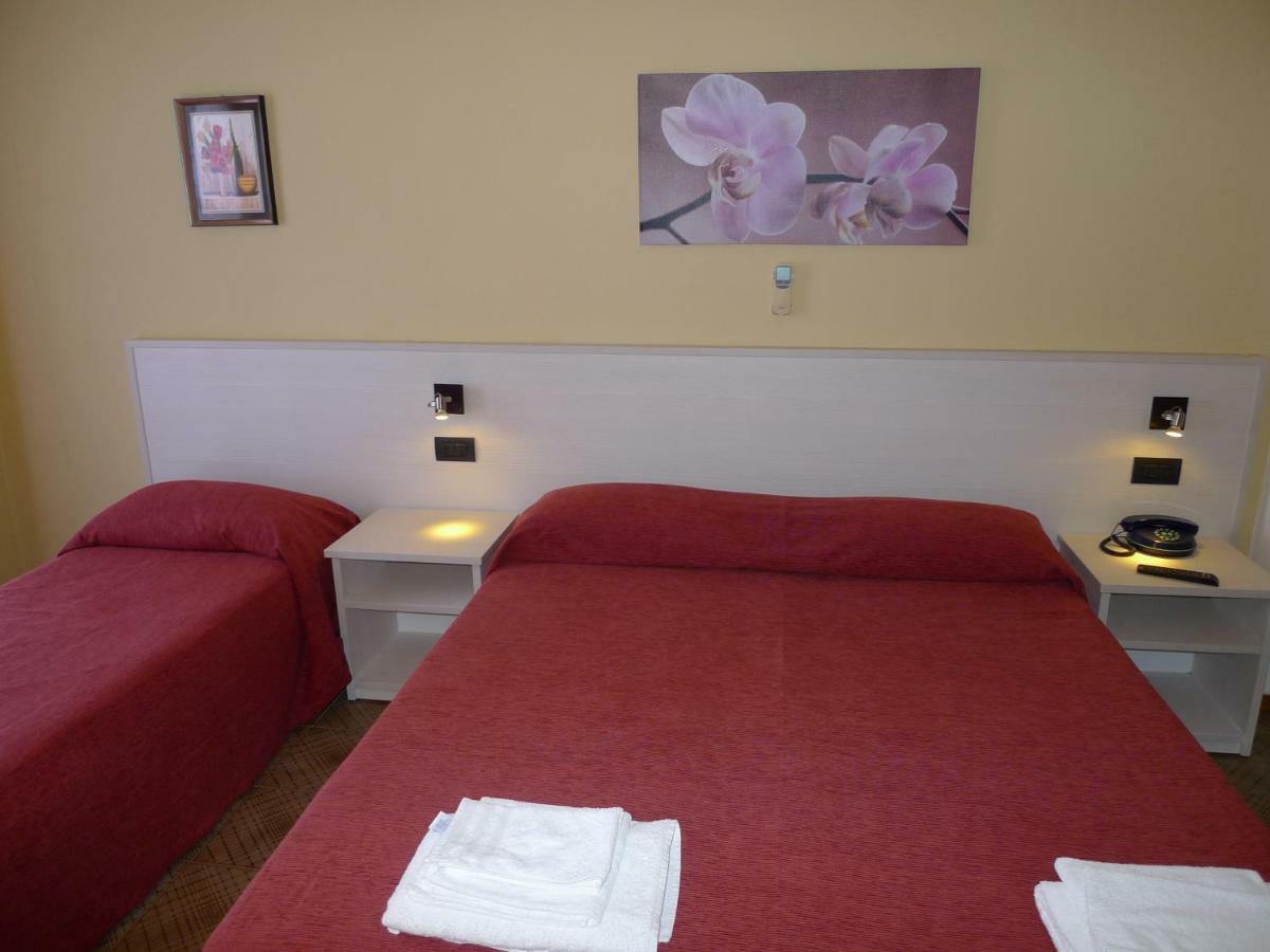 Hotel Alexander Santa Domenica  Dış mekan fotoğraf